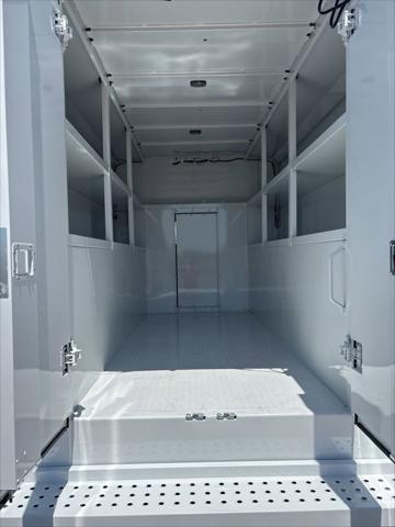 2025 Chevrolet Express Cutaway Work Van