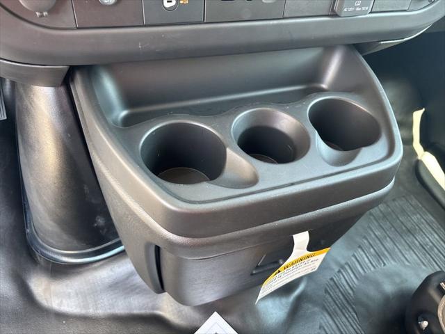 2025 Chevrolet Express Cutaway Work Van