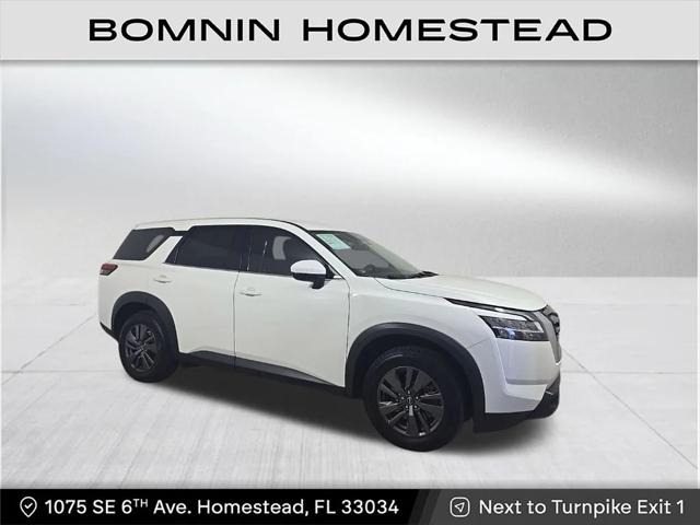 2022 Nissan Pathfinder S 2WD