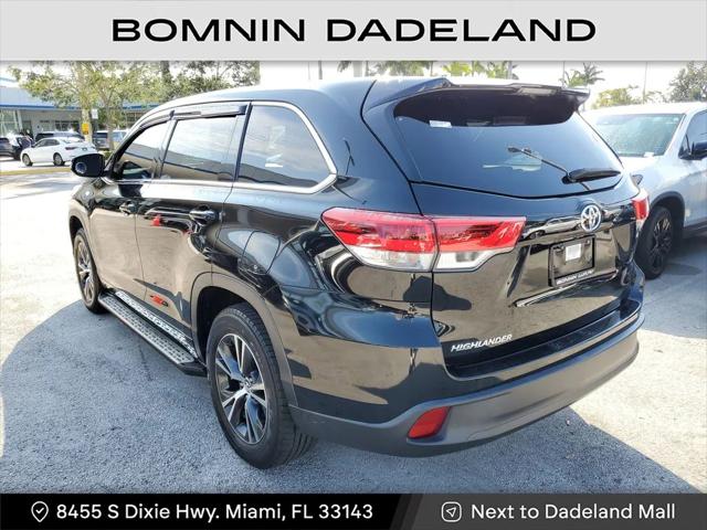 2017 Toyota Highlander LE
