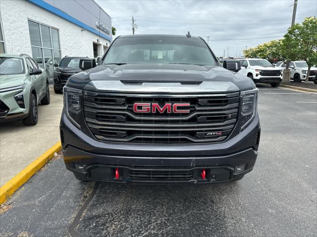 2022 GMC Sierra 1500 4WD Crew Cab Short Box AT4