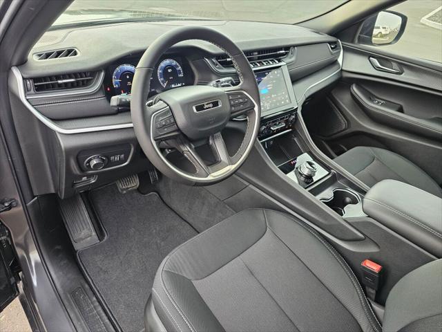 2025 Jeep Grand Cherokee GRAND CHEROKEE LAREDO X 4X4 2025 Jeep Grand Cherokee GRAND CHEROKEE LAREDO X 4X4