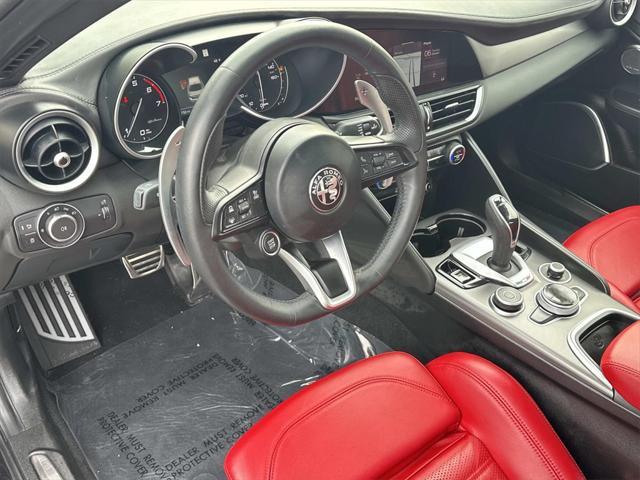 2022 Alfa Romeo Giulia Veloce AWD