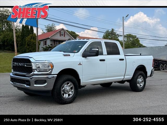 2024 RAM 3500 Tradesman Crew Cab 4x4 64 Box