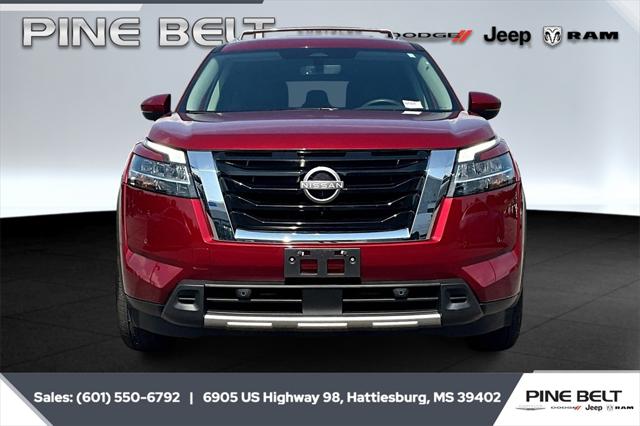 2024 Nissan Pathfinder SL FWD