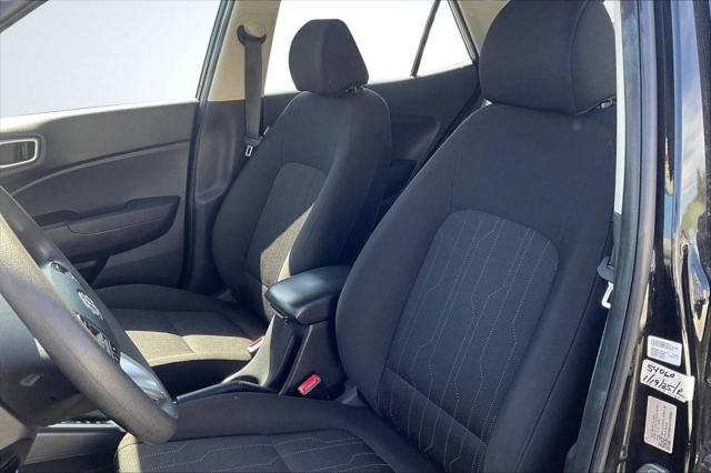 2024 Hyundai Venue SE