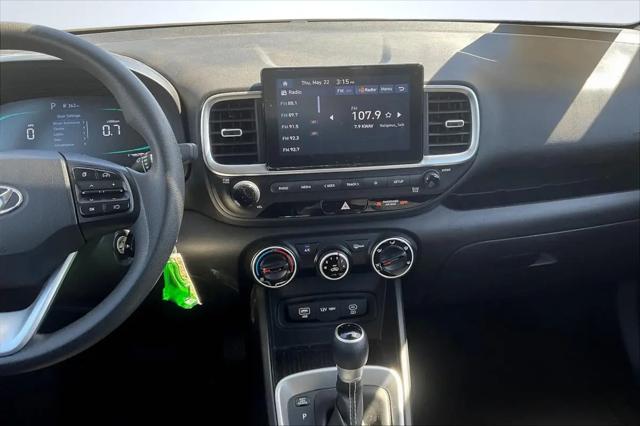 2024 Hyundai Venue SE
