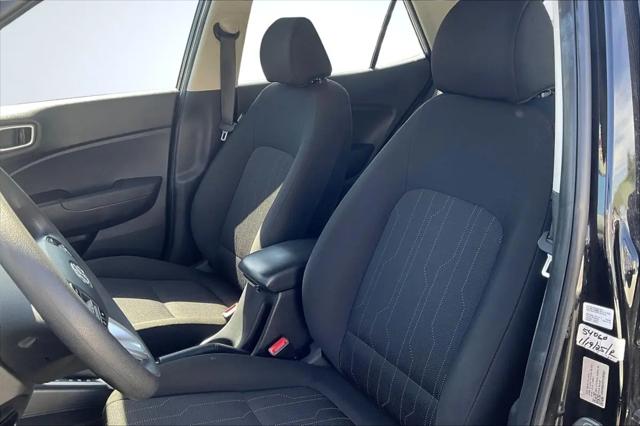 2024 Hyundai Venue SE