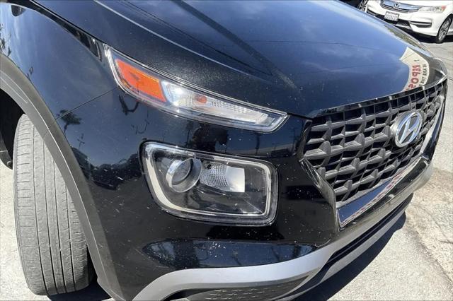 2024 Hyundai Venue SE