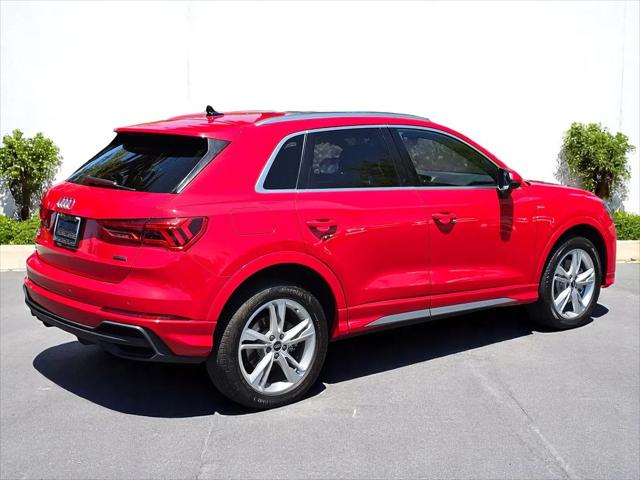 2023 Audi Q3 Premium 45 TFSI S line quattro Tiptronic