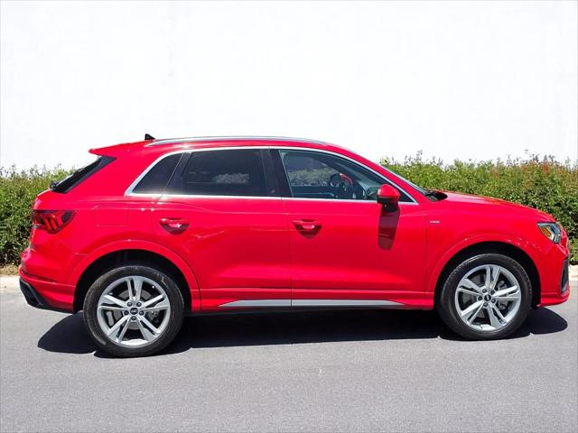 2023 Audi Q3 Premium 45 TFSI S line quattro Tiptronic