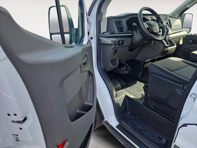 2024 Ford Transit Cargo Van Base