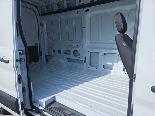 2024 Ford Transit Cargo Van Base