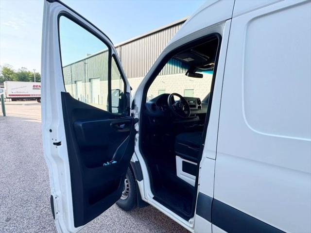 2020 Mercedes-Benz Sprinter 2500 High Roof V6