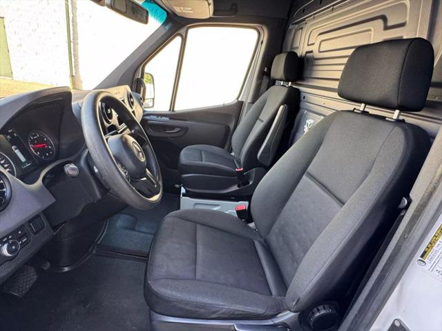 2020 Mercedes-Benz Sprinter 2500 High Roof V6
