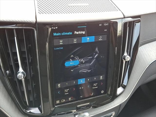 2025 Volvo XC60 Plug-In Hybrid Ultra, T8 AWD Electric/Gasoline, Dark