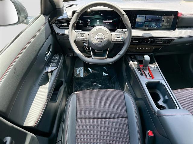 2025 Nissan Kicks SR FWD
