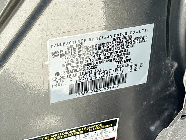 2025 Nissan Kicks SR FWD