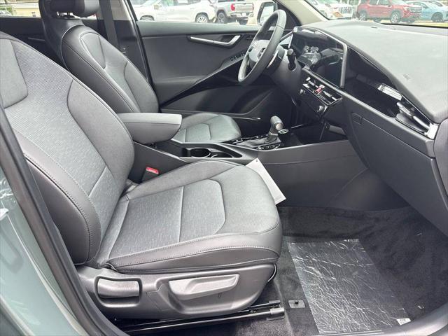 2025 Kia Niro SX Touring