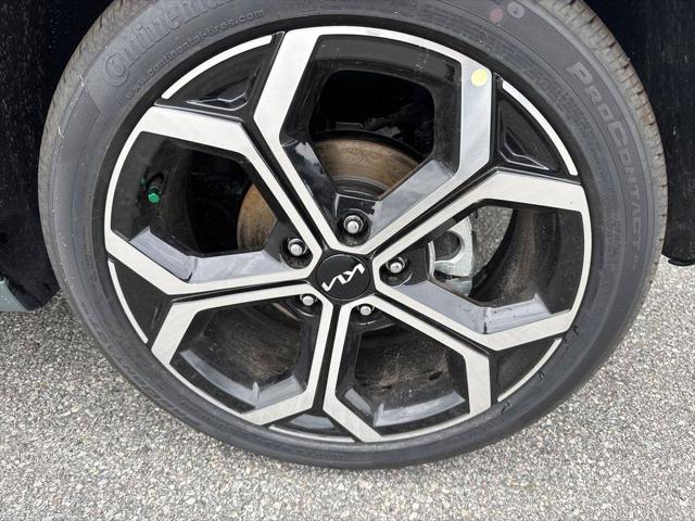 2025 Kia Niro SX Touring