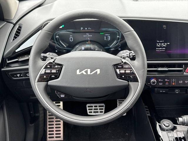 2025 Kia Niro SX Touring