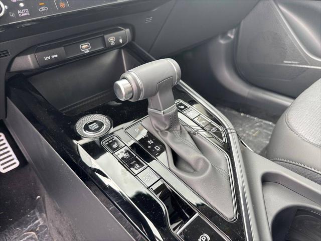 2025 Kia Niro SX Touring