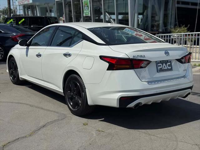 2022 Nissan Altima SL Intelligent AWD