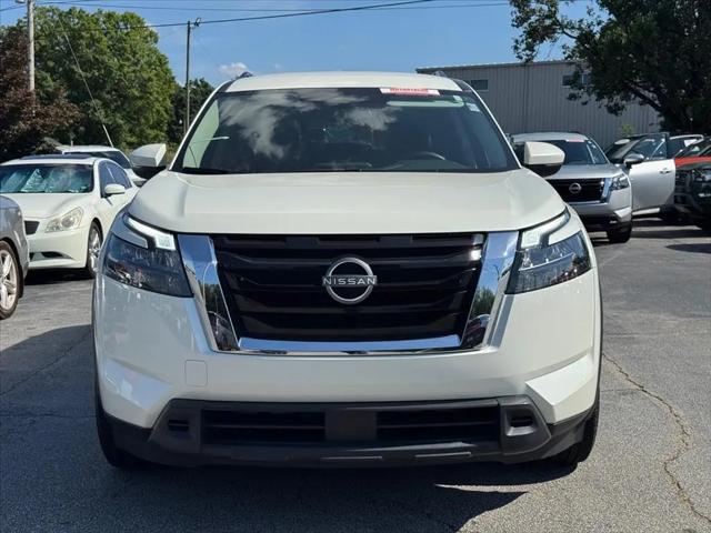 2024 Nissan Pathfinder SV FWD