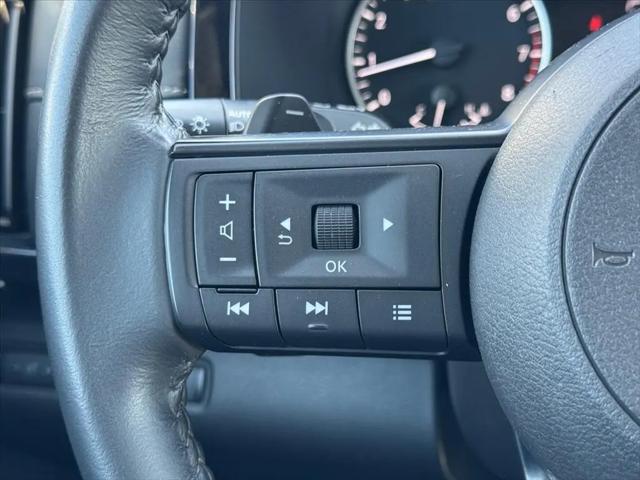 2024 Nissan Pathfinder SV FWD