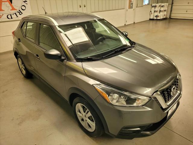 2019 Nissan Kicks S