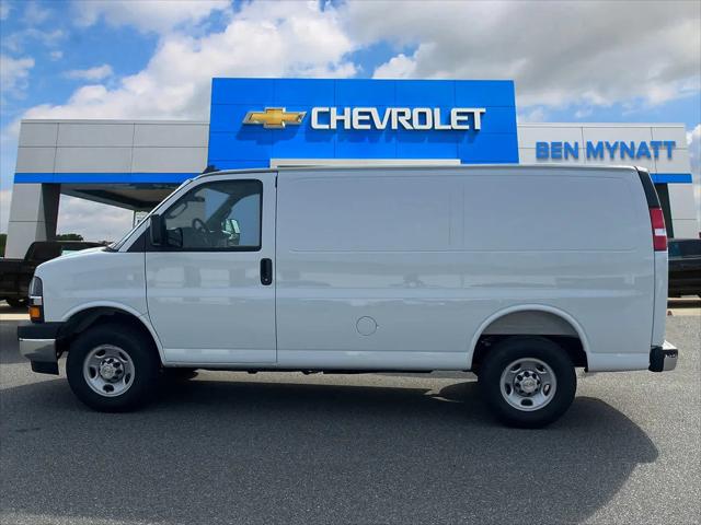 2025 Chevrolet Express Cargo Van RWD 2500 Extended Wheelbase WT