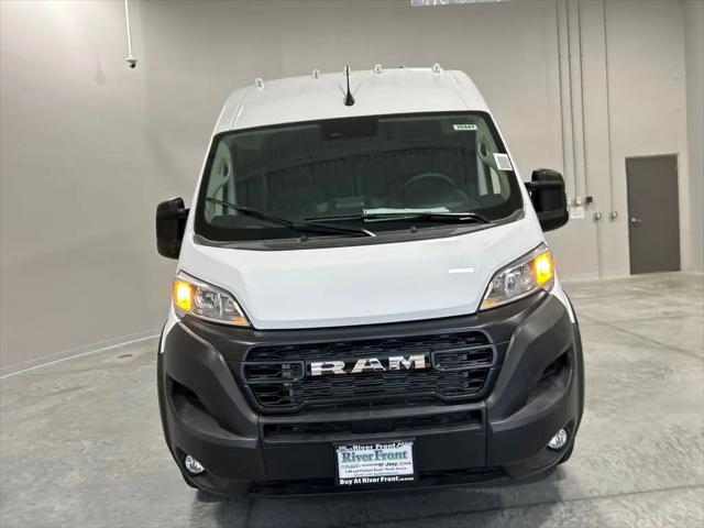 2025 Ram ProMaster 2500 Cargo Van Tradesman High Roof 136" WB w/Pass Seat