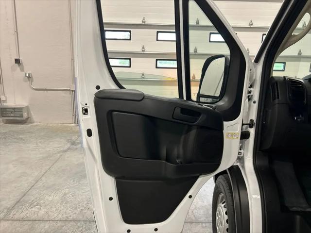 2025 Ram ProMaster 2500 Cargo Van Tradesman High Roof 136" WB w/Pass Seat