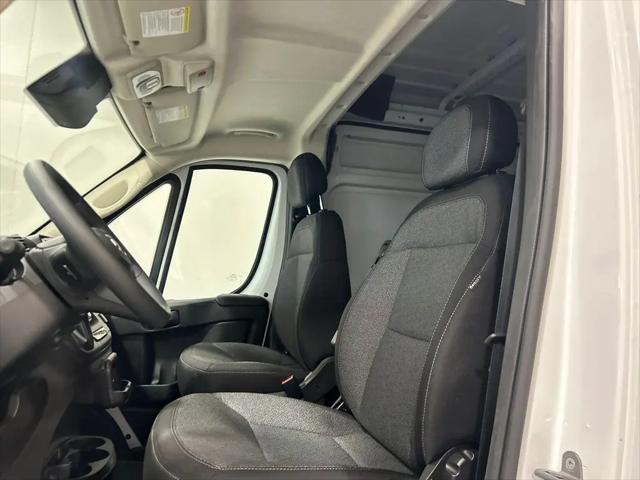2025 Ram ProMaster 2500 Cargo Van Tradesman High Roof 136" WB w/Pass Seat