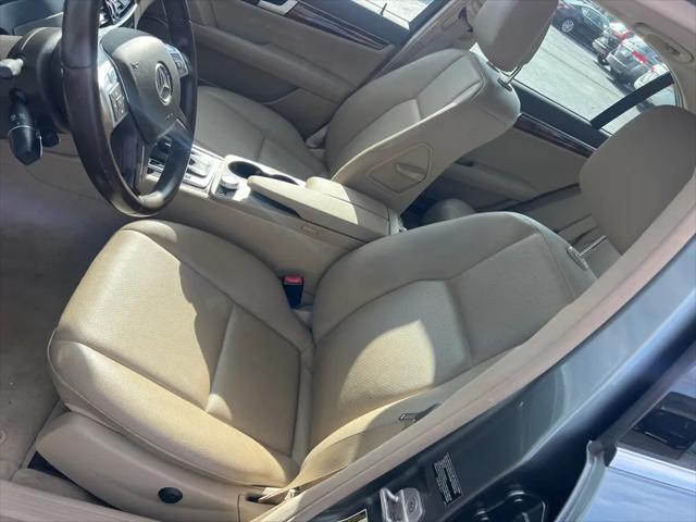 2012 Mercedes-Benz C-CLASS C 300 C 300