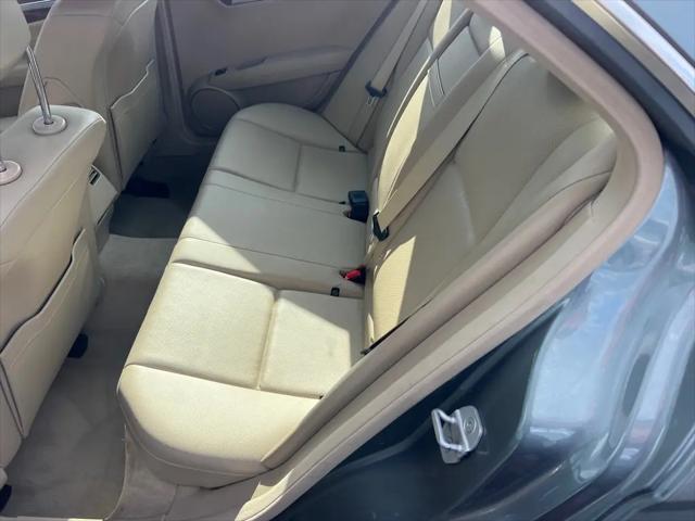 2012 Mercedes-Benz C-CLASS C 300 C 300