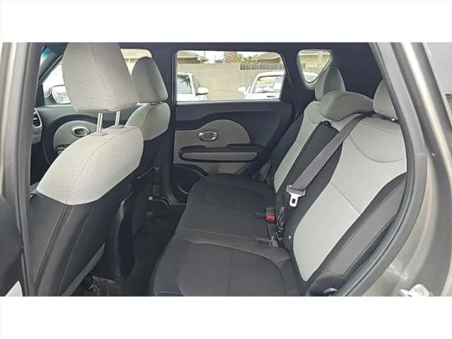 2014 Kia Soul Base