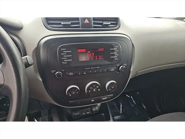 2014 Kia Soul Base