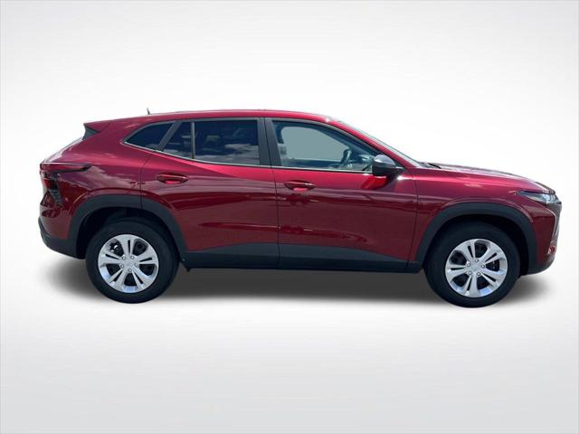 2025 Chevrolet Trax FWD LS