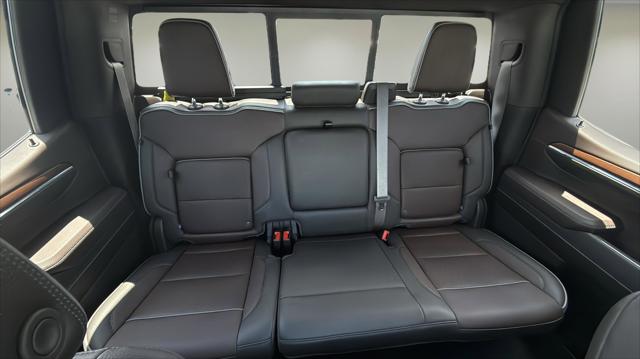 2024 GMC Sierra 1500 4WD Crew Cab Short Box Denali