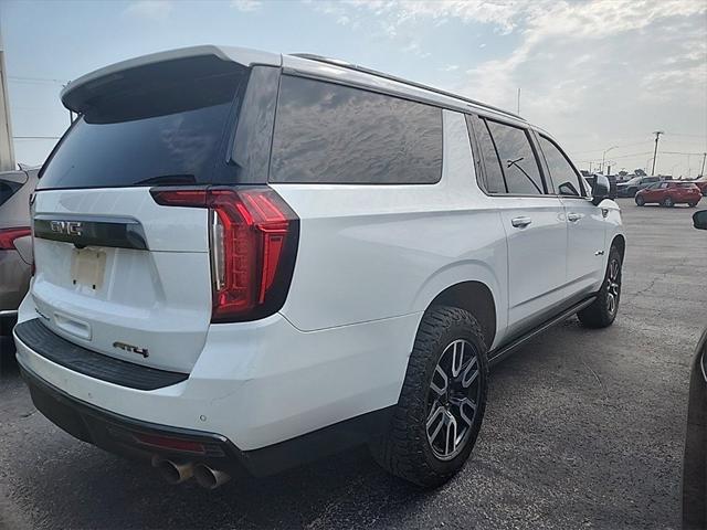 2022 GMC Yukon XL 4WD AT4
