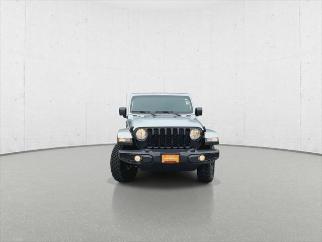 2022 Jeep Gladiator Willys Sport 4x4