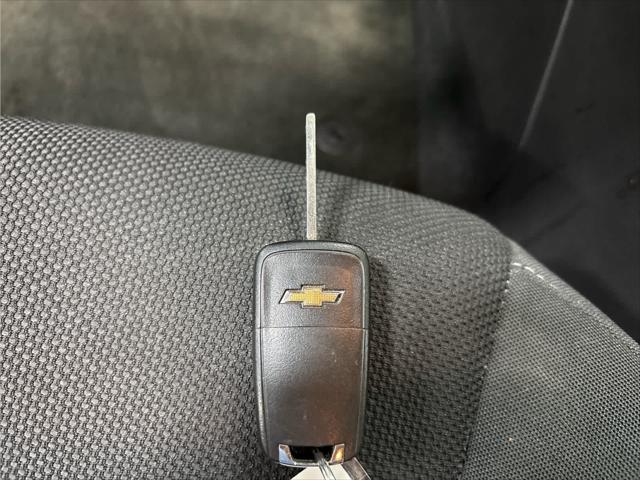 Used 2015 Chevrolet Cruze For Sale in Wilmington, OH