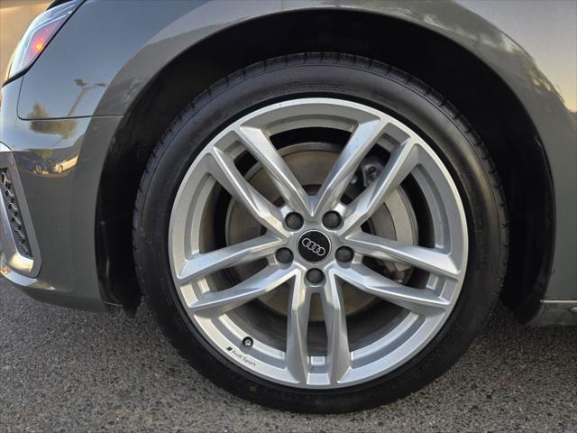 2023 Audi A4 Premium Plus 45 TFSI S line quattro S tronic