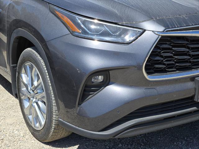 2021 Toyota Highlander Hybrid Limited