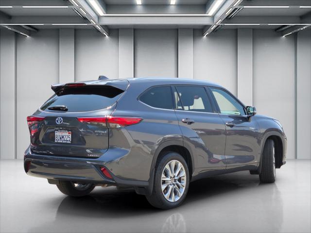 2021 Toyota Highlander Hybrid Limited