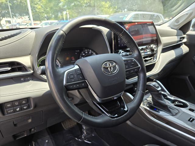 2021 Toyota Highlander Hybrid Limited