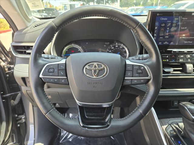 2021 Toyota Highlander Hybrid Limited