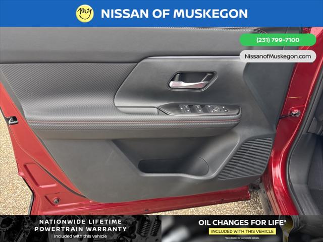 2025 Nissan Kicks SR Intelligent AWD