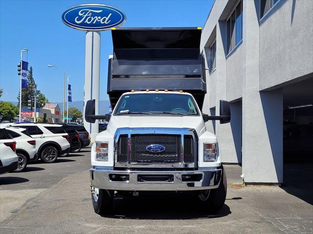 2025 Ford F-650 Base